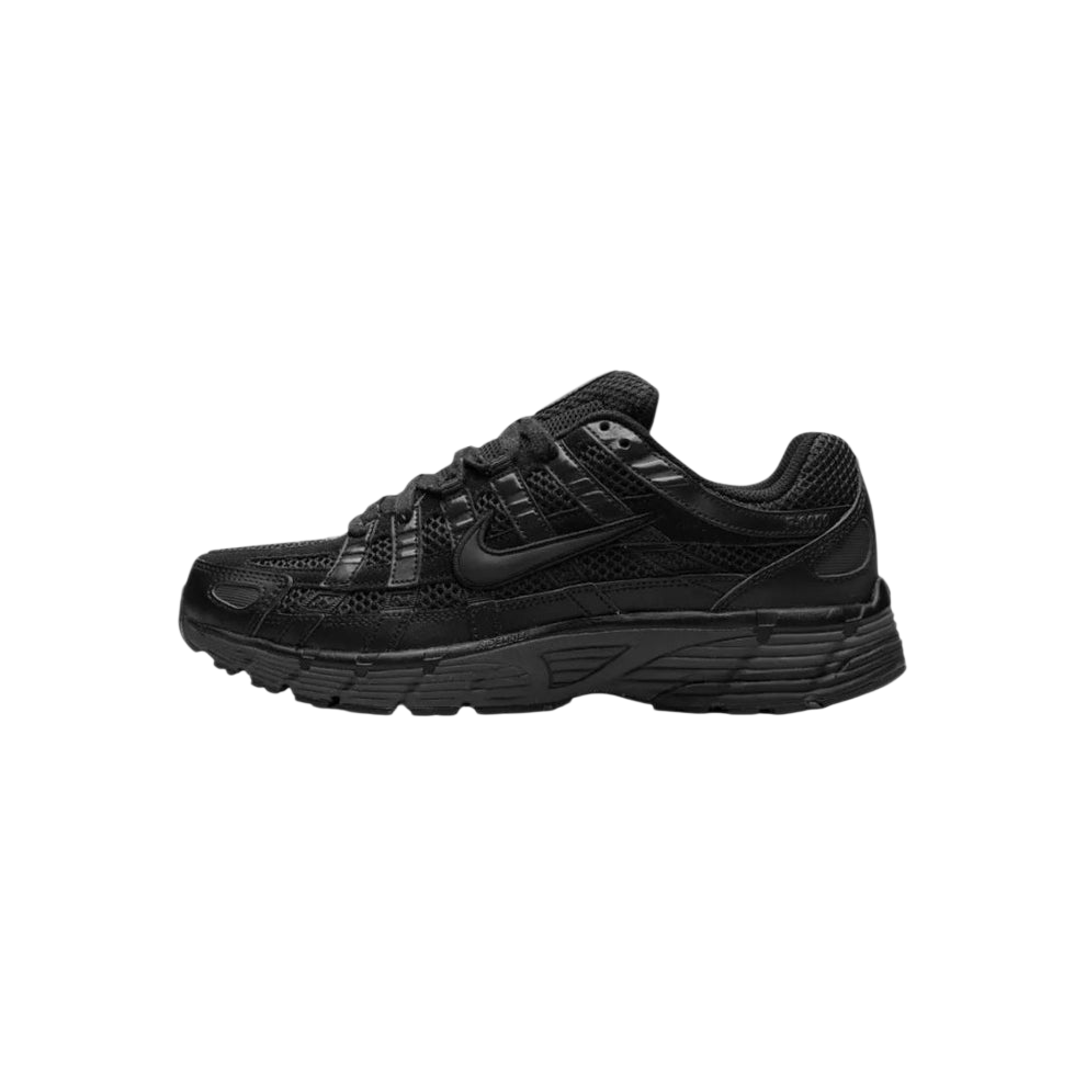NIKE P6000