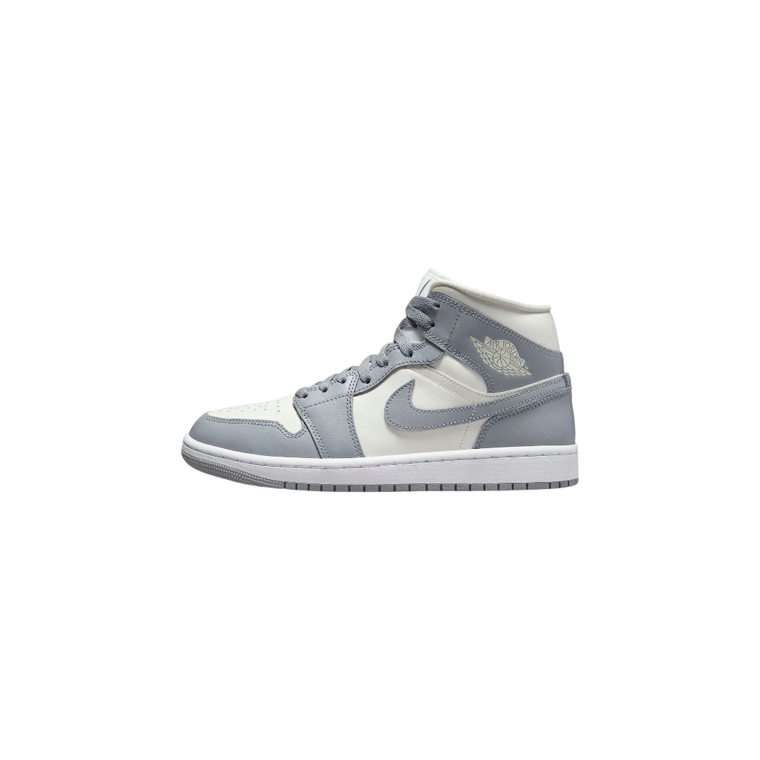 Air Jordan 1 Retro High OG 'Stealth'