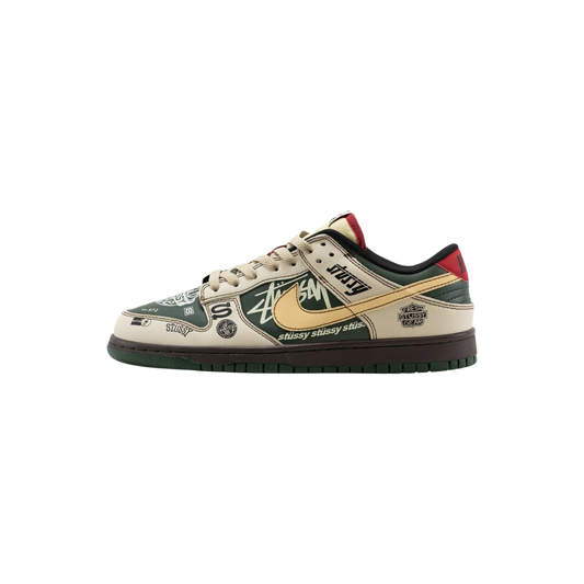 Nike SB Dunk Low Stussy Beemer Sneakers